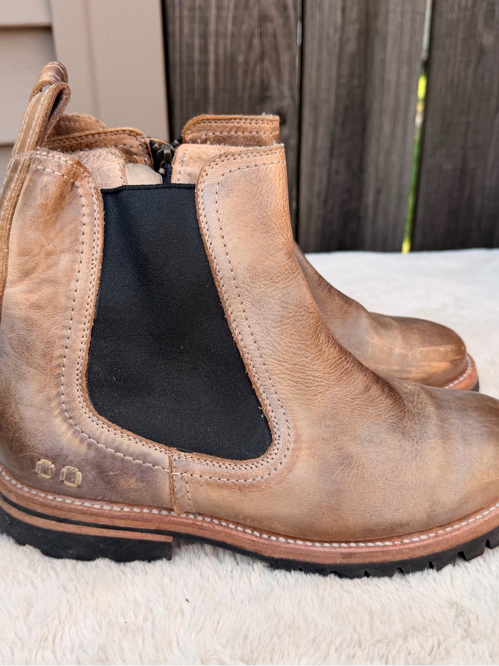 Bed Stu Tan Leather Chelsea Booties with Black Elastic Size 9